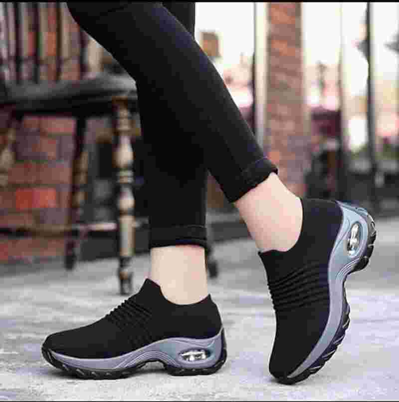 Black Sneakers for Ladies
