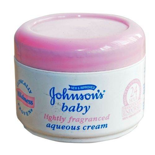 Johnson’s Baby Aqueous Cream Light Fragrance – 350ml