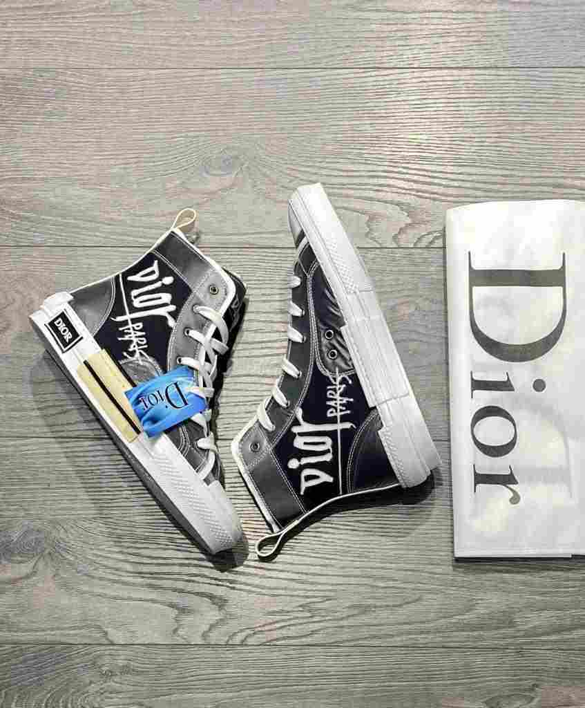Dior female sneaker