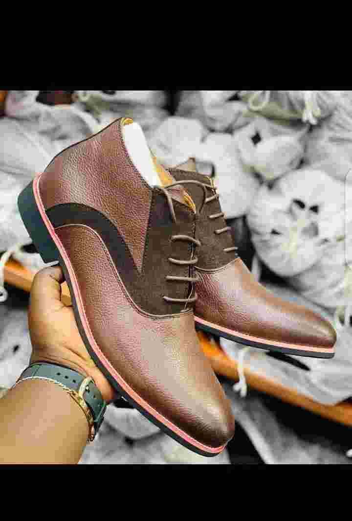 Generic Men’s Formal Vangelo Black 1987 Shoes – Brown	
