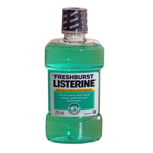 Listerine Freshburst Mouth Wash- 250ml