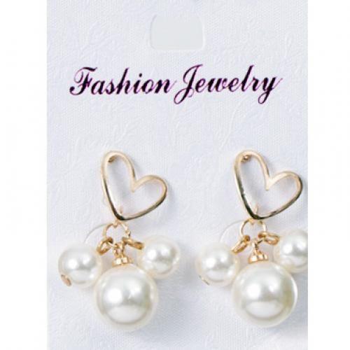 Generic Heart Pearl Studs – White,Gold	
