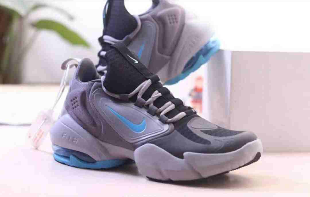 Classy Air Nike - Shoes, Sneakers